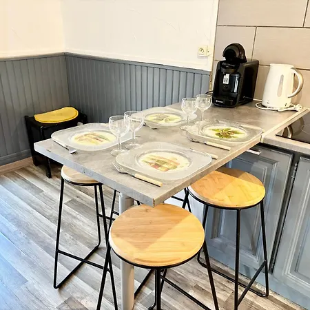 Apartment & Spacieux , Proche Centre *