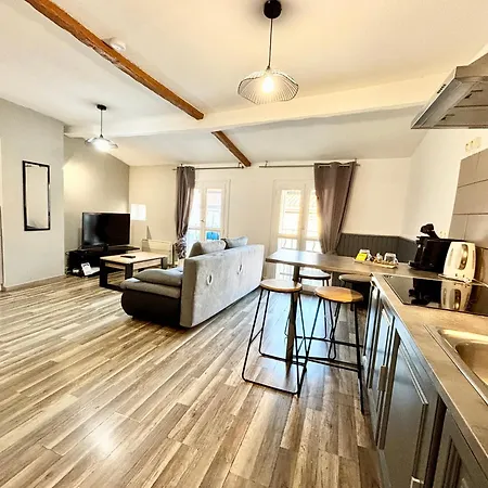 & Spacieux , Proche Centre