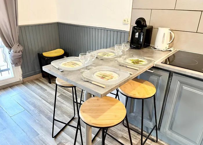 Apartment & Spacieux , Proche Centre *